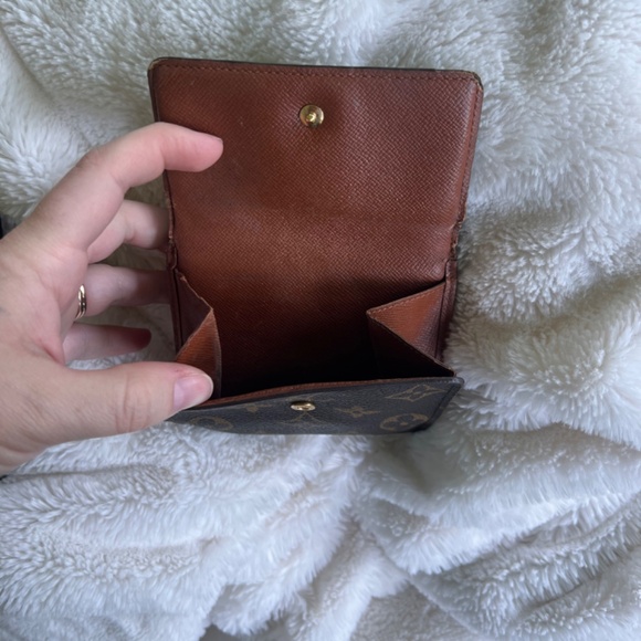 Louis Vuitton wallet - Picture 6 of 9